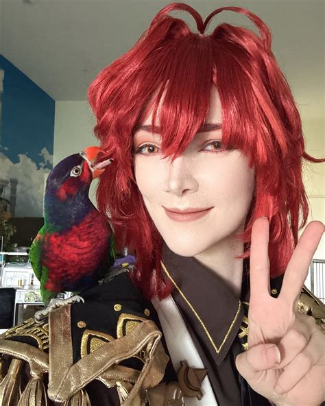 Vye (@vyecos) • Instagram photos and videos.